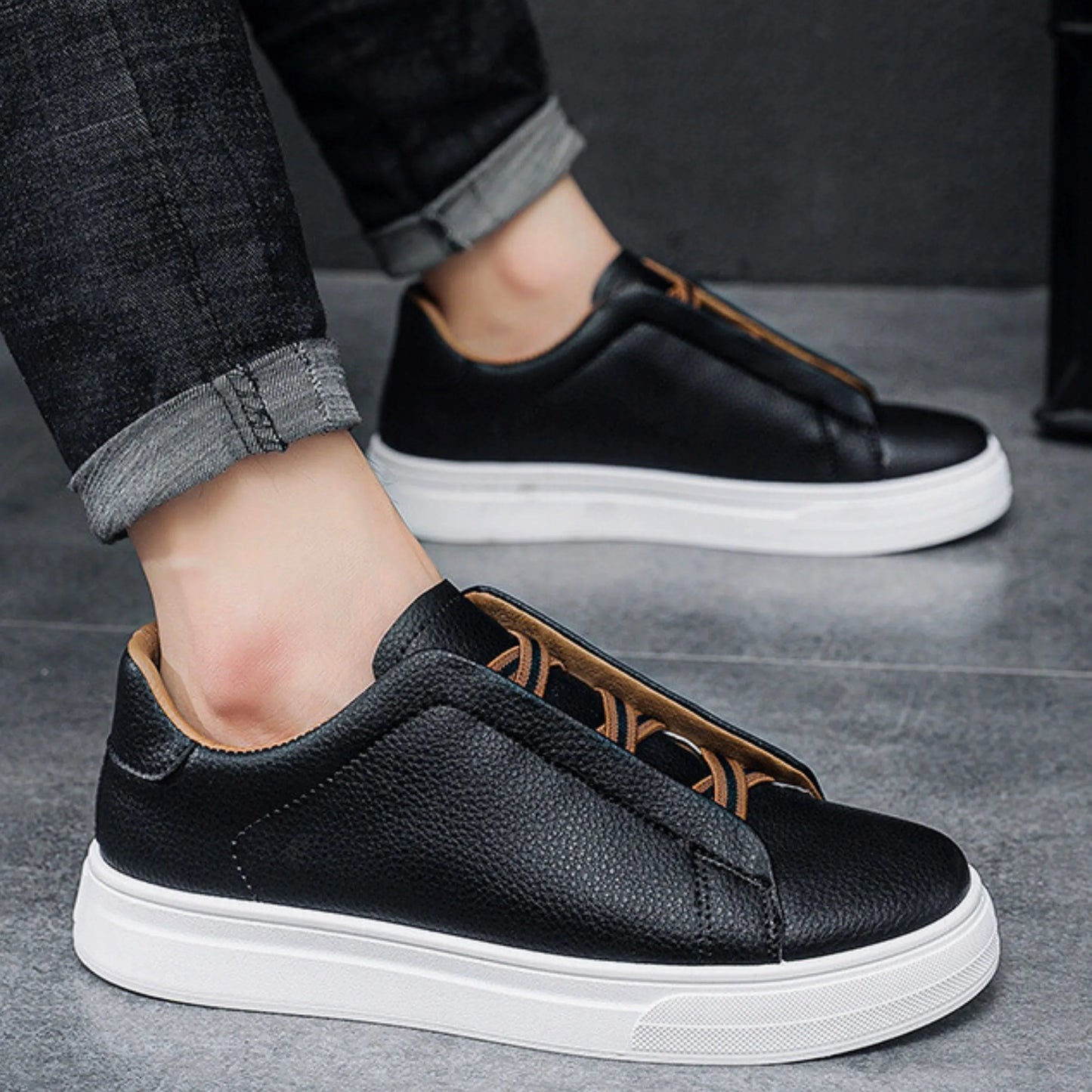 Vera Leather Sneakers