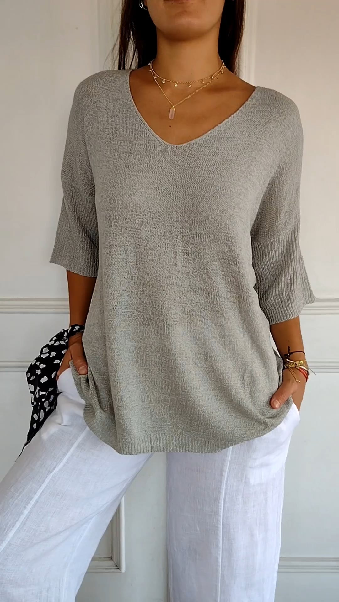 Elisa Solid Colour Knitted V-neck Top