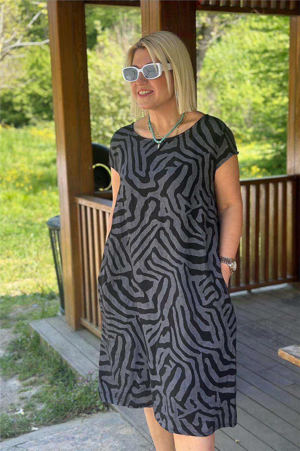 Zebra Print Crew Neck Midi Dress