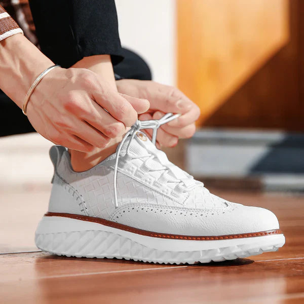 Axton Ridge Leather Sneakers