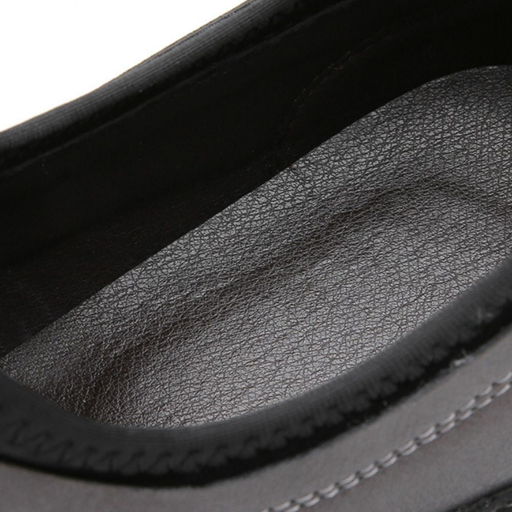 Kingston™ Barefoot Motion Shoes