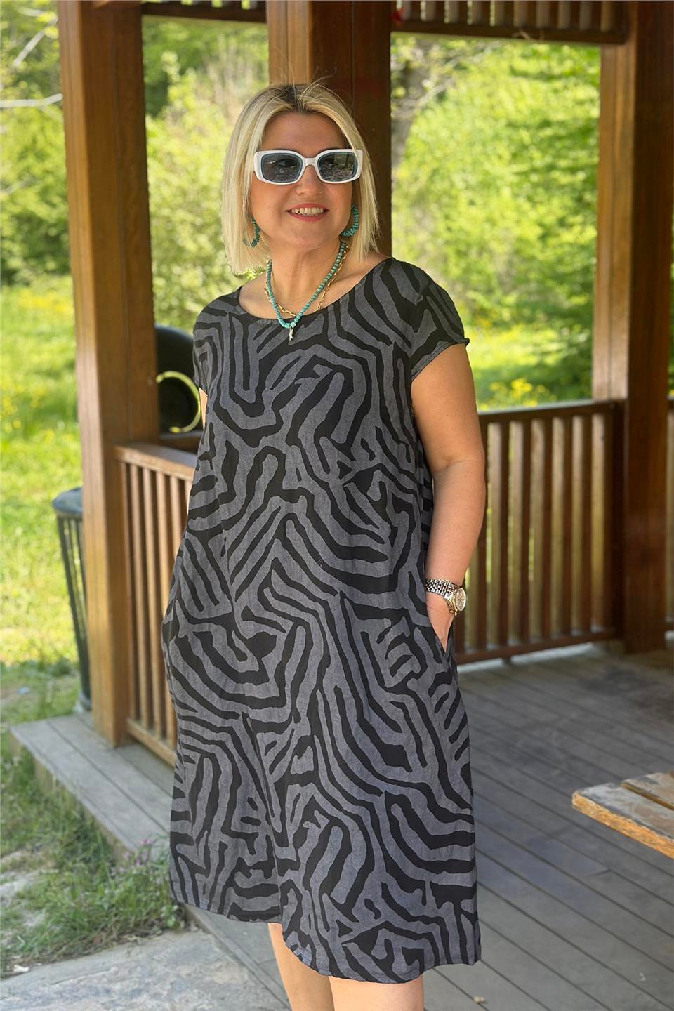 Zebra Print Crew Neck Midi Dress