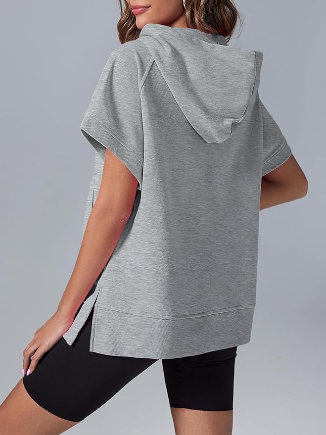 LUNÉA ESSENTIALS HOODIE TEE