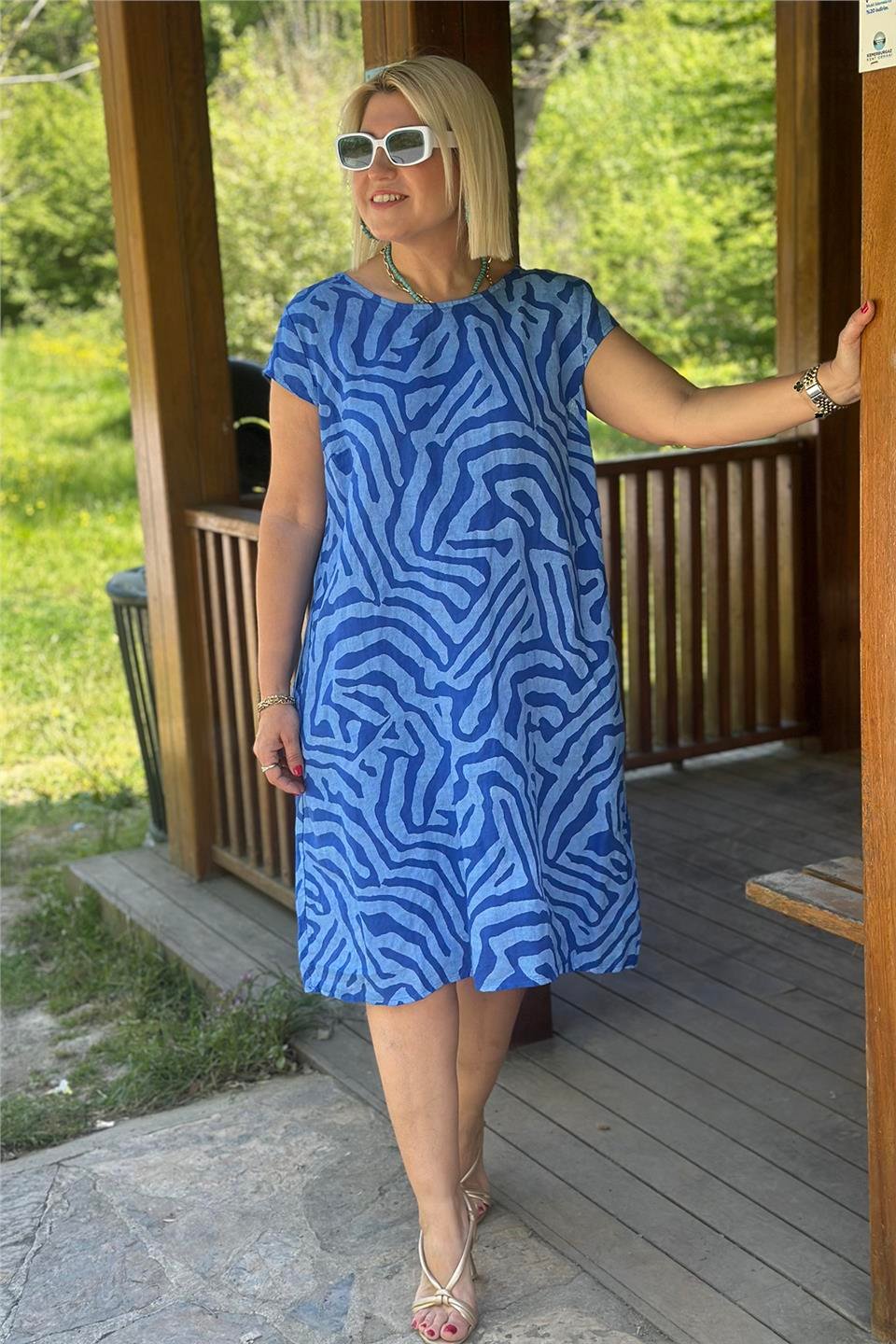 Zebra Print Crew Neck Midi Dress