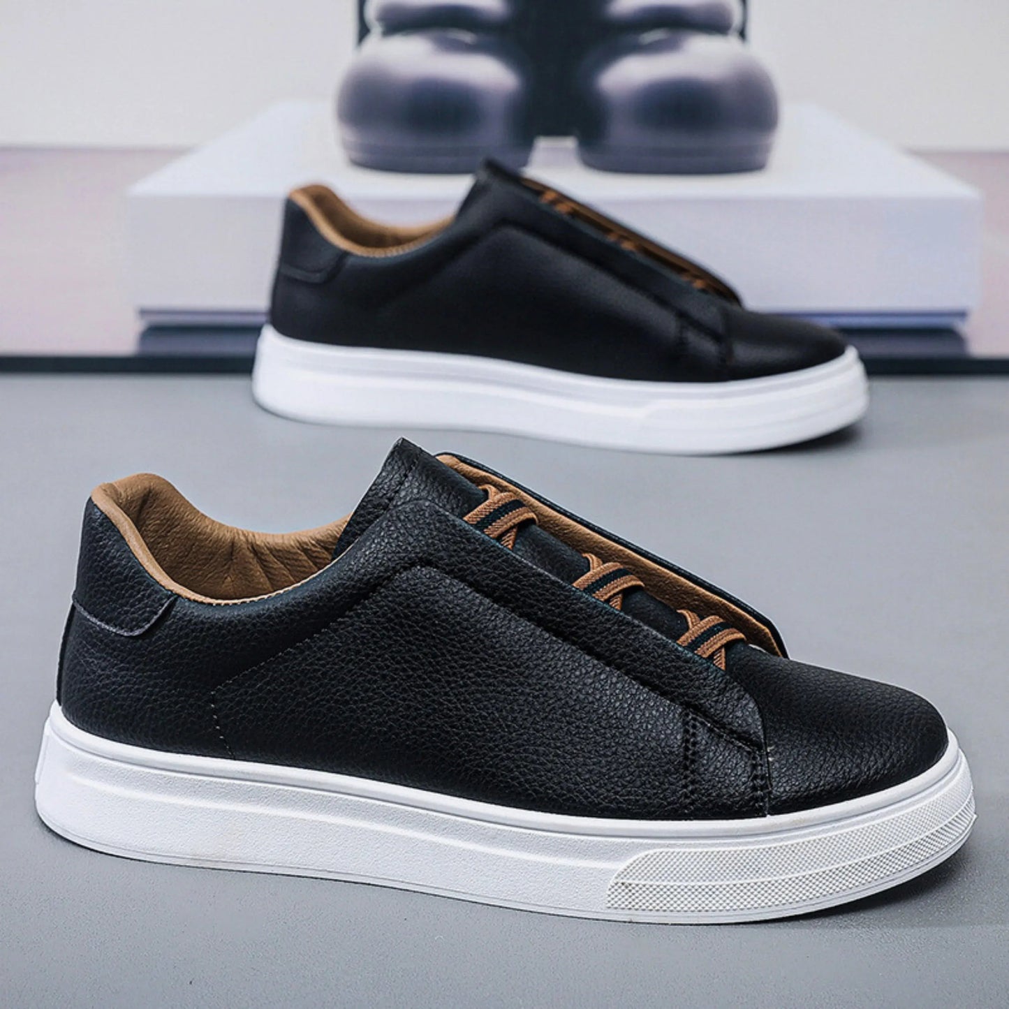Vera Leather Sneakers
