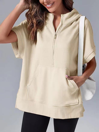 LUNÉA ESSENTIALS HOODIE TEE
