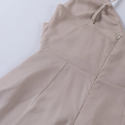 Cathleen – Elegant Dress with V-neckline