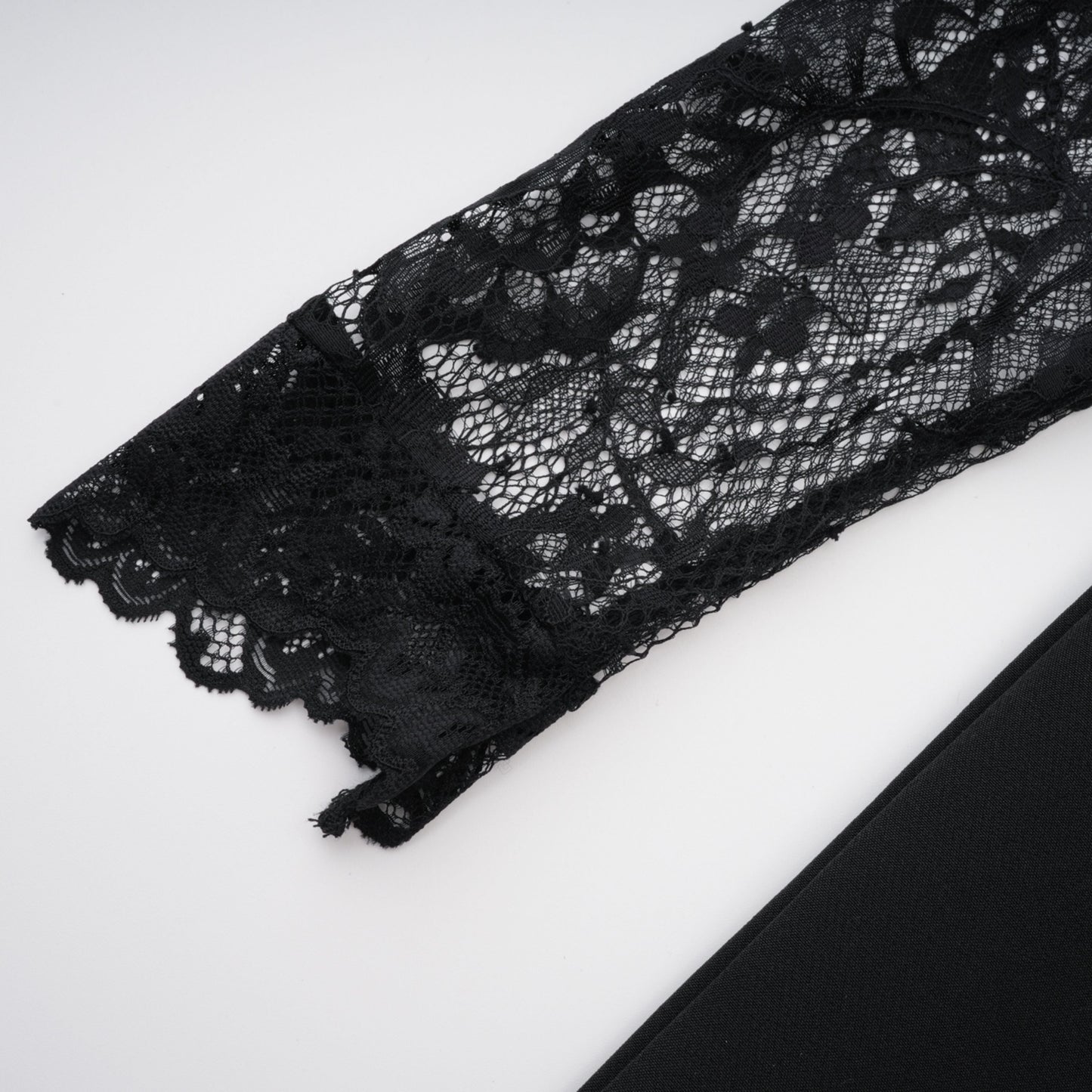 Valenora Lace Panel Maxi Dress – Black