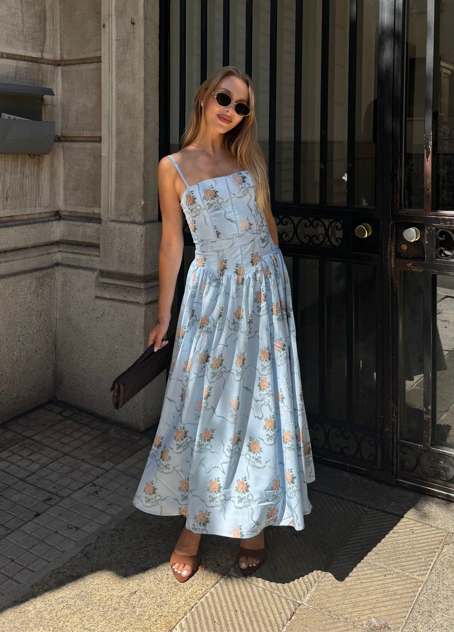 Amelina Bloom Midi Dress – Soft Blue Floral