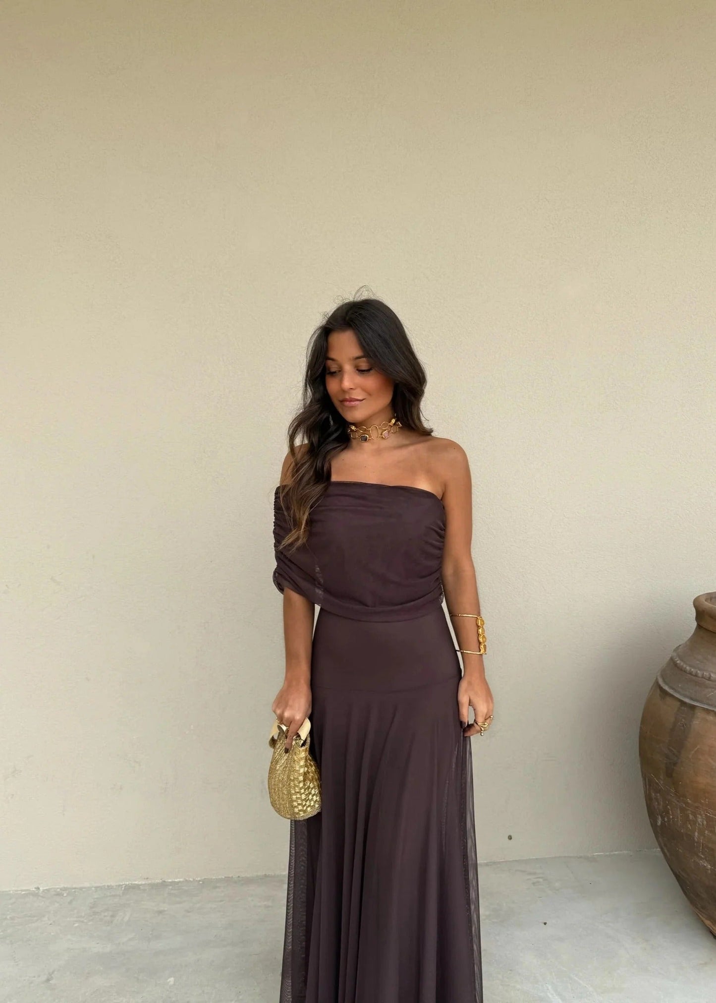 Elira Sculpted Silhouette Dress