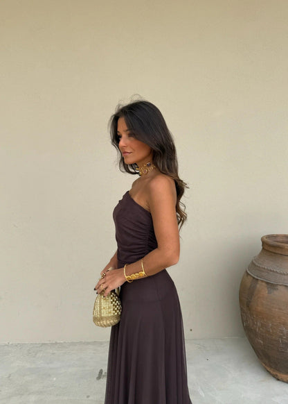 Elira Sculpted Silhouette Dress